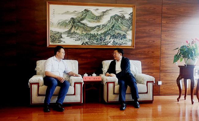 航空集团与交通银行辽宁分行开展合作交流会谈