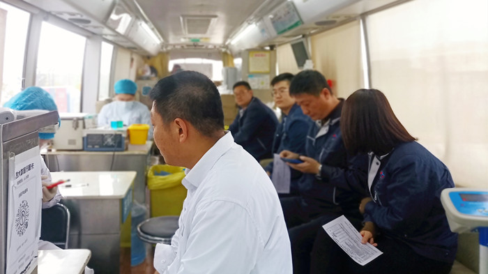 沈阳航空产业集团组织员工开展“献热血、践初心”无偿献血活动