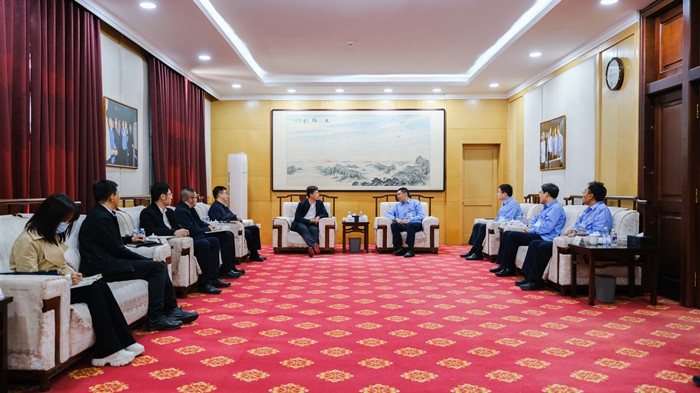 沈阳航空产业集团与航空工业沈飞开展交流座谈
